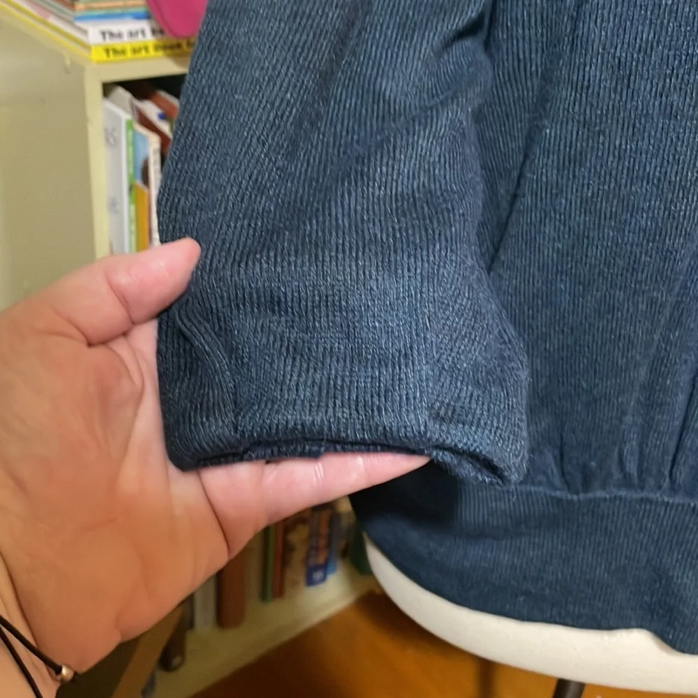 ❤️Loft Super Soft Sweater size small - Picture 5 of 8